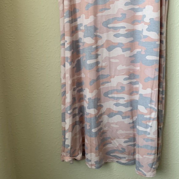 Maurice’s camo keyhole shift dress🪴 - Picture 7 of 12